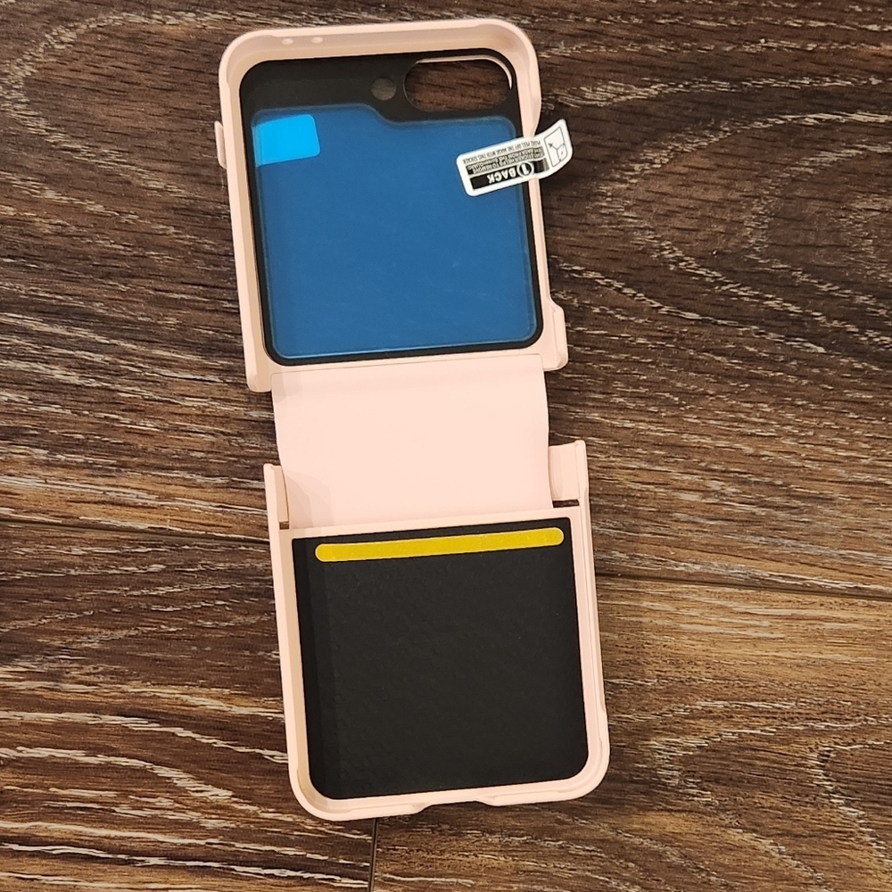 📱Hoerrye Samsung Galaxy Z Flip 6 Case, Soft Pink, Ring & Stand 2-in-1, Open Box - Picture 2 of 7
